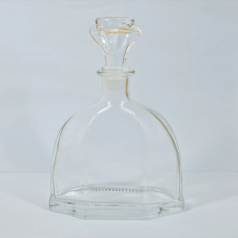 High grade 330ml high white unique shaped XO bottle whisky glass bottle brandy bottle with cork