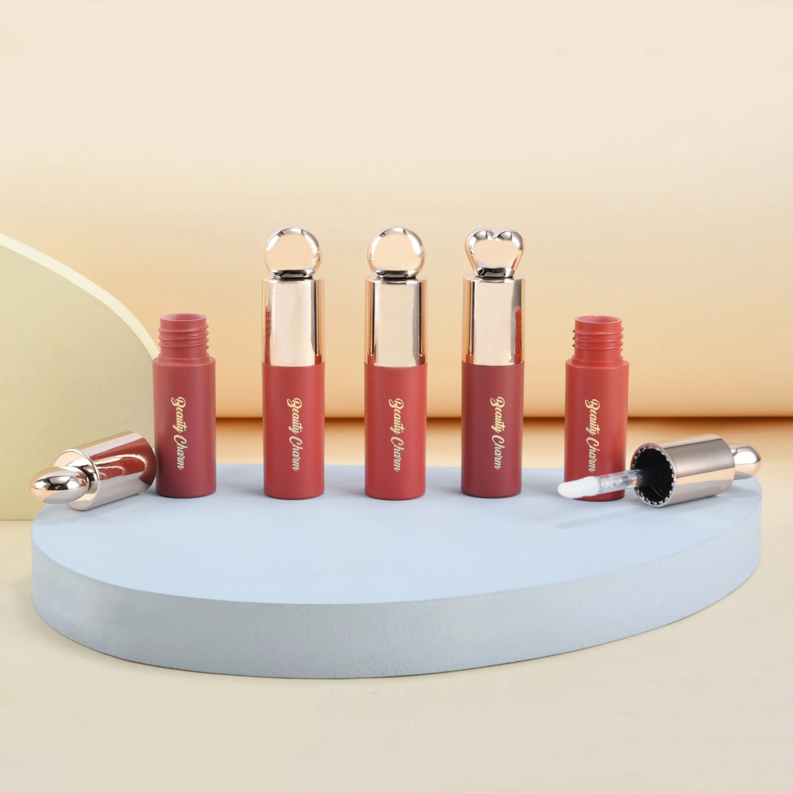lipgloss tubes with heart tops,empty mini heart shaped lip gloss bottle with wiper 1.5ml