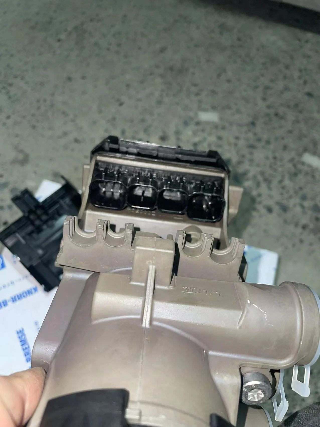 Original KNORR-BREMSE EBS K020024 81521066050 81.52106-6050 81521066017 81.52106-6017 81521066046 81.52106-6046 MAN TRUCK