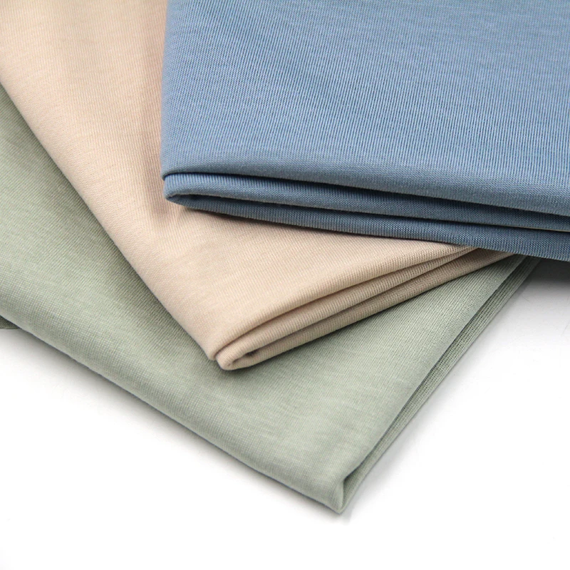 175 GSM Light Weight 65% cotton 35% polyester 40s cotton plain CVC fabric For Summer Casual Wear