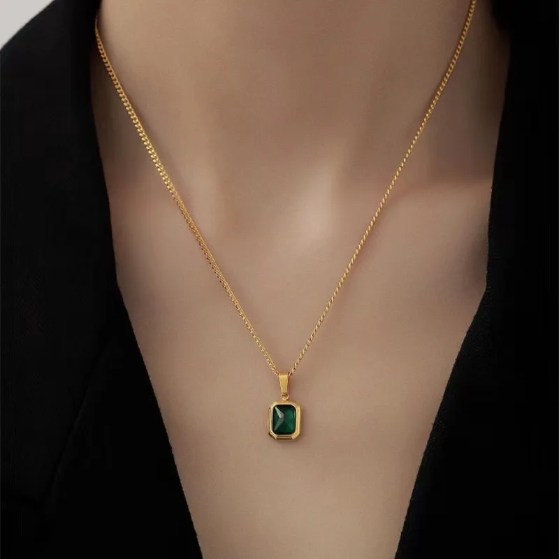 Retro Square Emerald Zircon Pendant Necklace For Women Stainless Steel Necklace Girls Wedding Jewelry Necklace Collar
