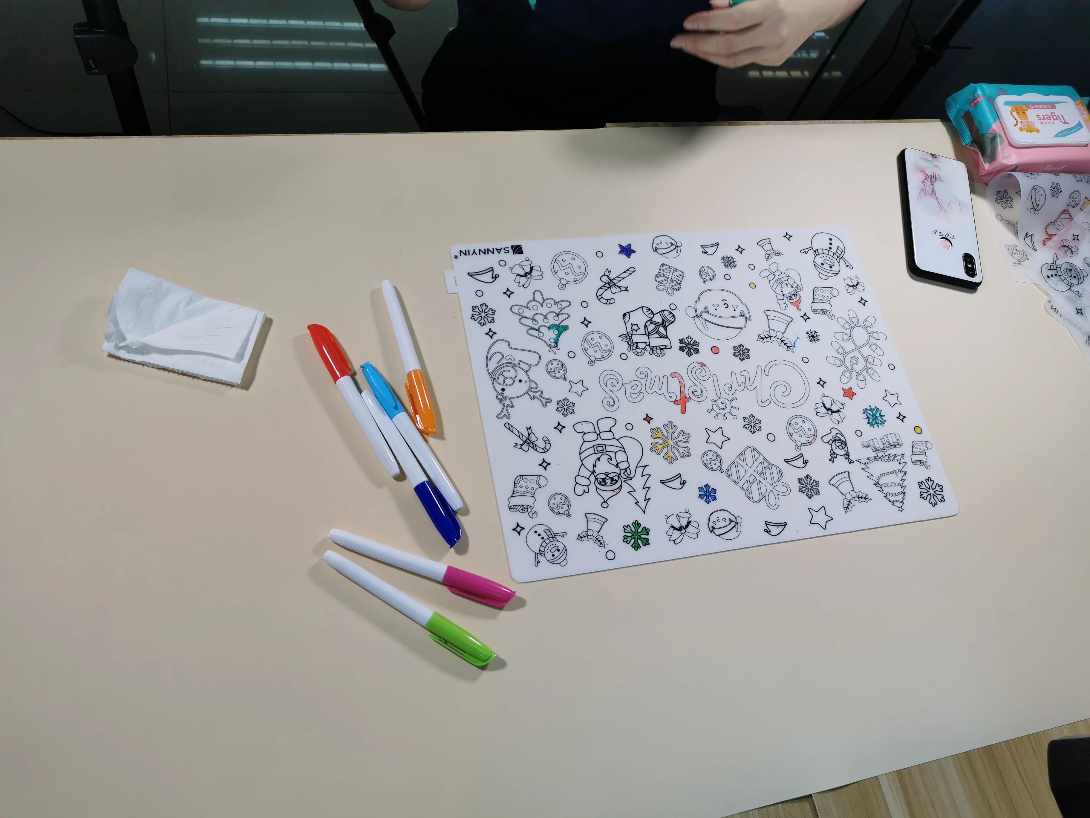 
Silicone Coloring Placemat Non slip soft foldable washable Drawing Mat For Kids 