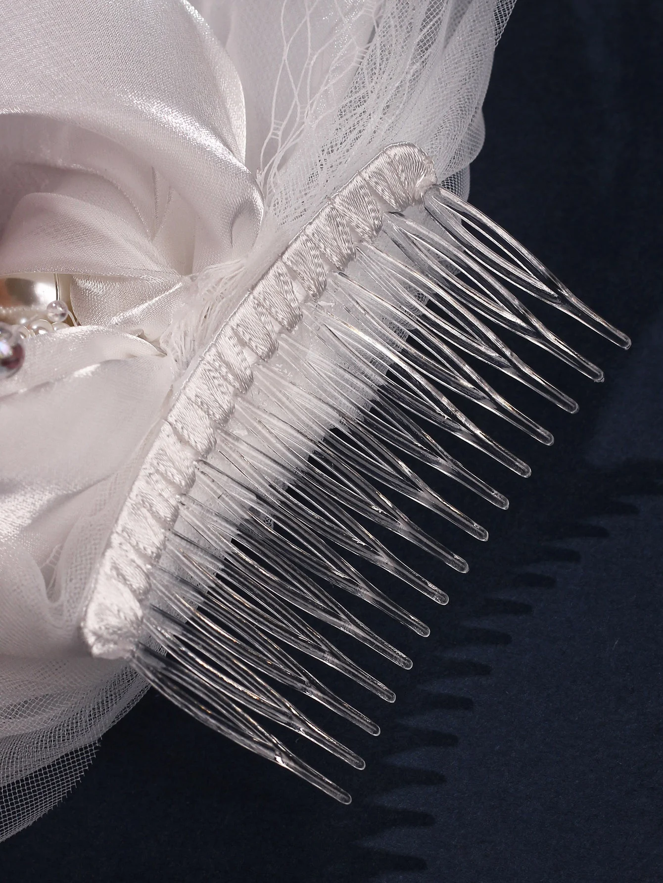 Elegant Wedding Veil Handmade Long Veil  Pears Beads Headdress Bridal Veil DHL Popular  White