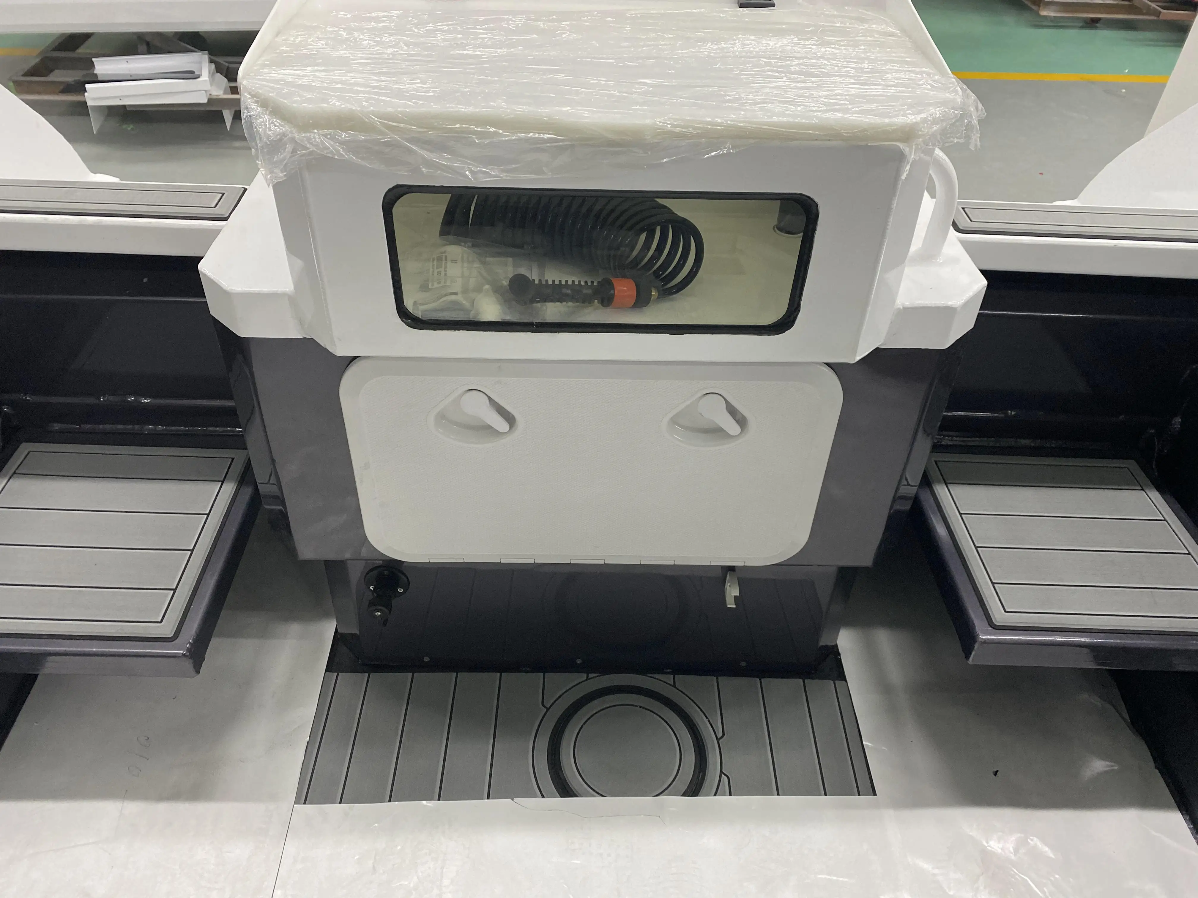 
7.5m fishing aluminum pontoon cabin boat yacht with walk around 