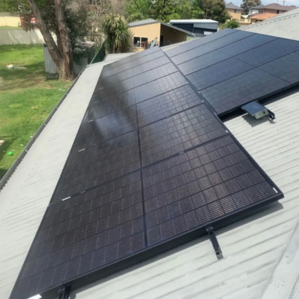 Famous brand solar panel 300w 570Wp 580Wp 590Wp solar panel charger solar panel system off grid