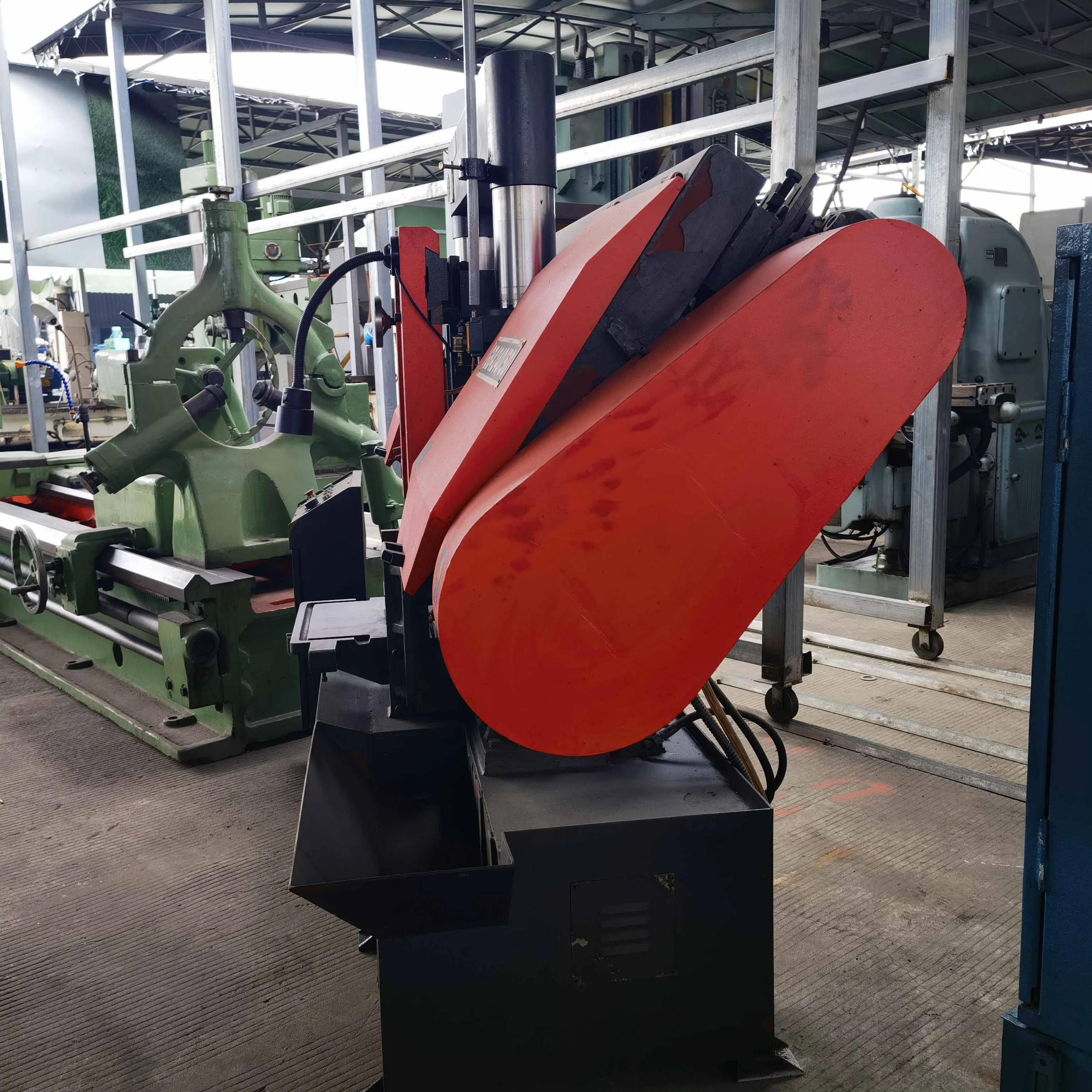 Used Industrial Iron Metal Cutting Band Sawing Machine Cnc Band Saw Machine Metal Cutting