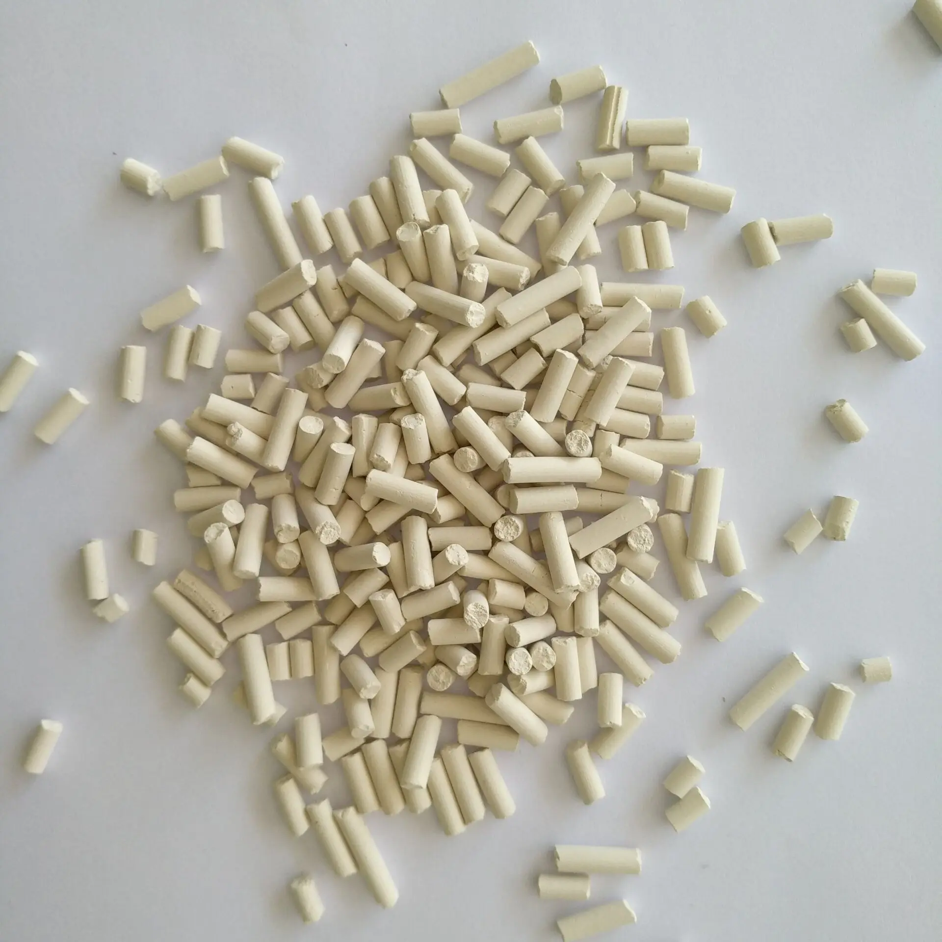 T306 Zinc Oxide catalyst
