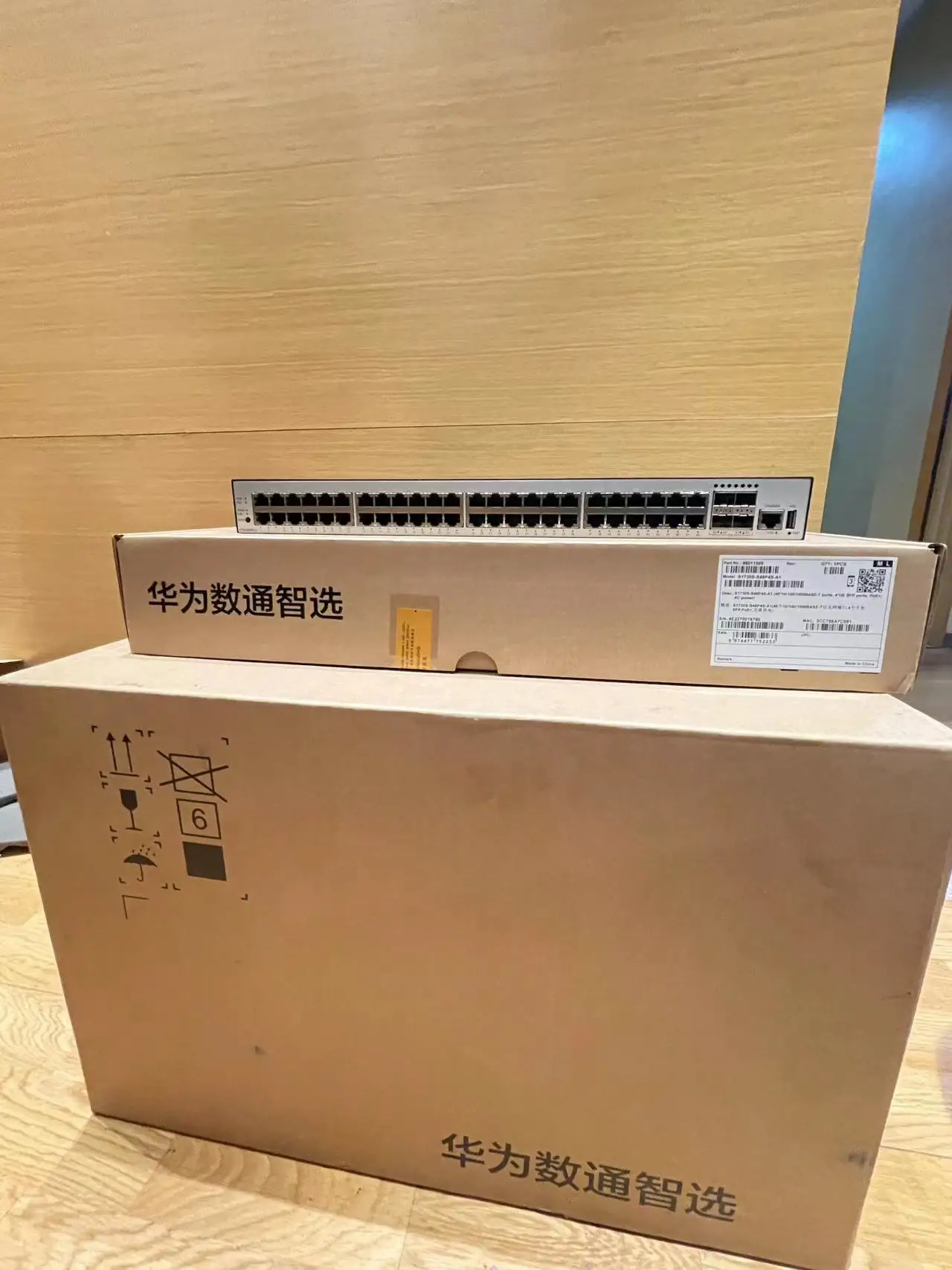 Huawei Switch S1730S-S48P4S-A1 48 Port PoE Ethernet Gigabit with Fiber Optic