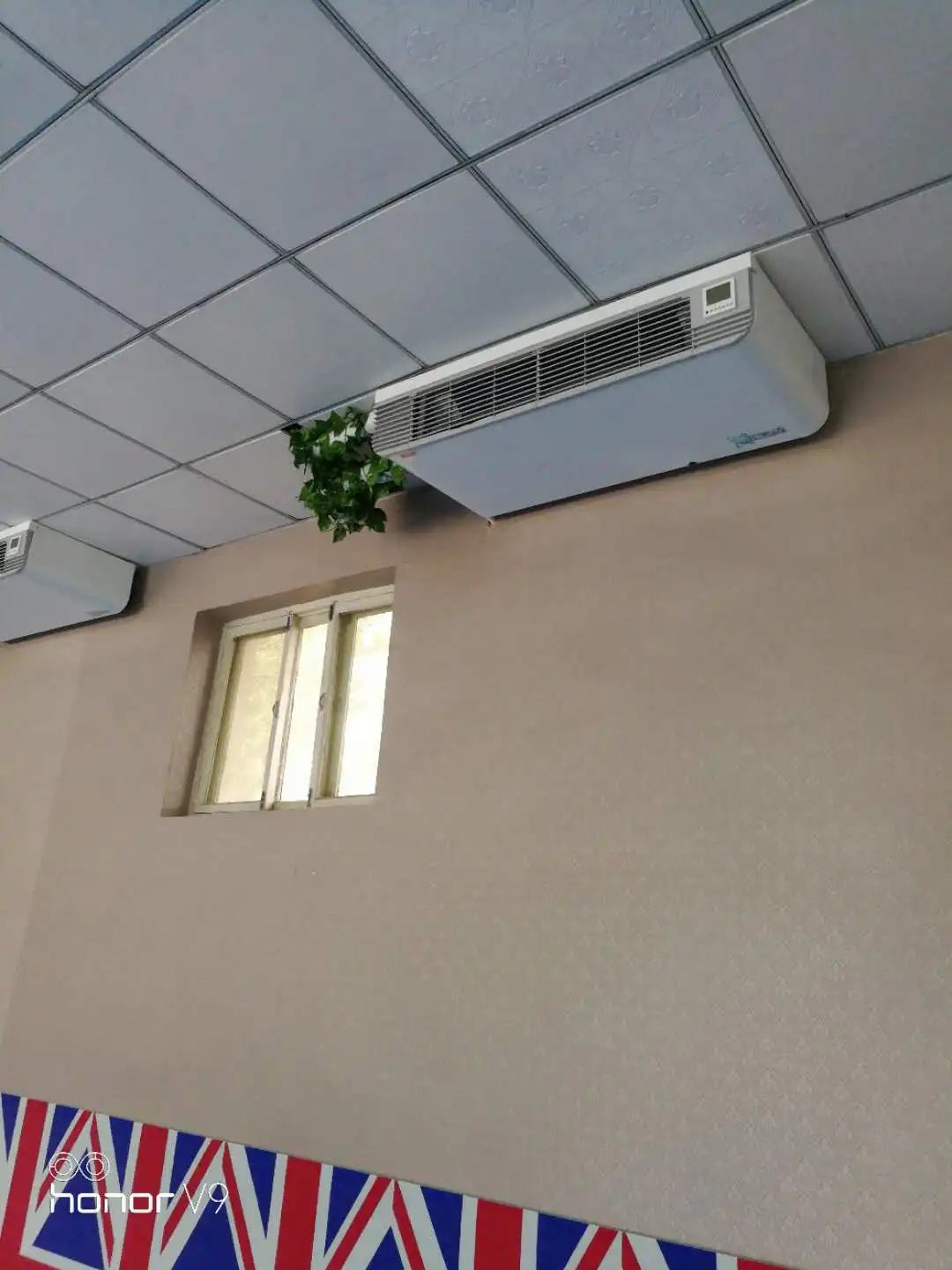  Fcu охлажденный кондиционер Вертикальный открытый Вентилятор катушка для