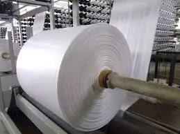 China Polypropylene Woven Bag Fabric Pp Roll PP material fabric roll For PP Bags Making