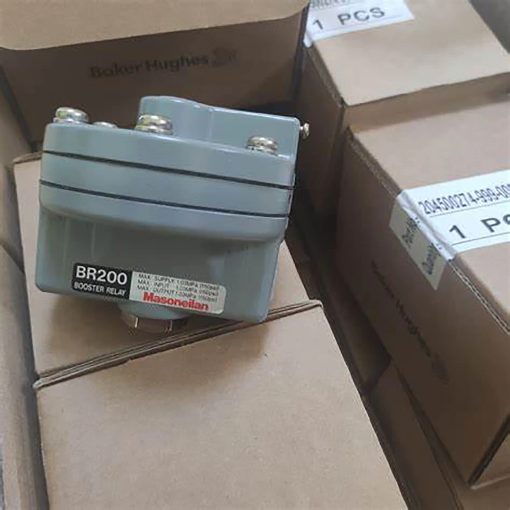 Original Masoneilan Pneumatic Booster Relays BR200 BR400 150 Psi High Capacity Volume Booster Relays