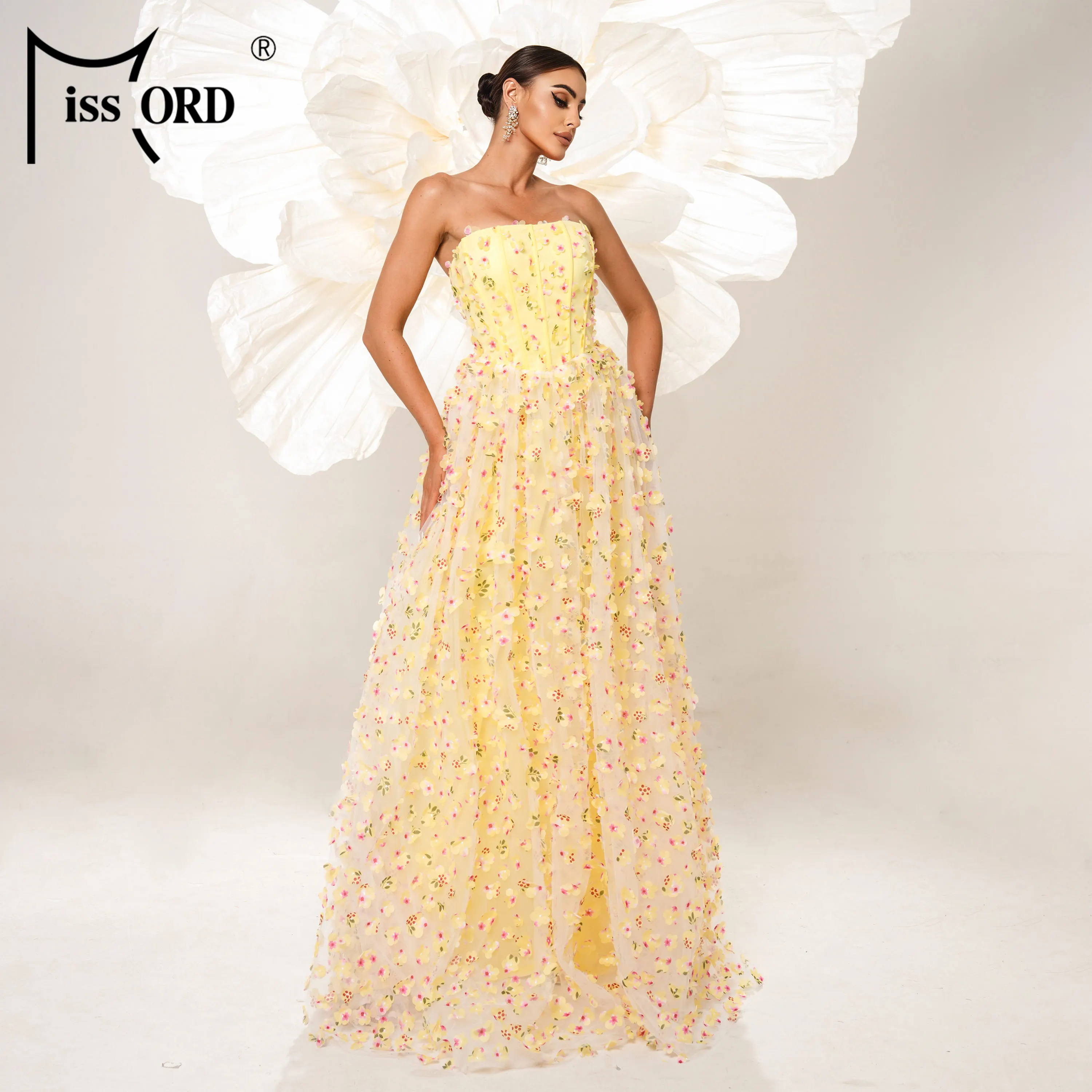 Strapless Floral Corset Open Back A-Line Yellow Organza Long Luxury Elegant Ball Gown Prom Dresses for Women