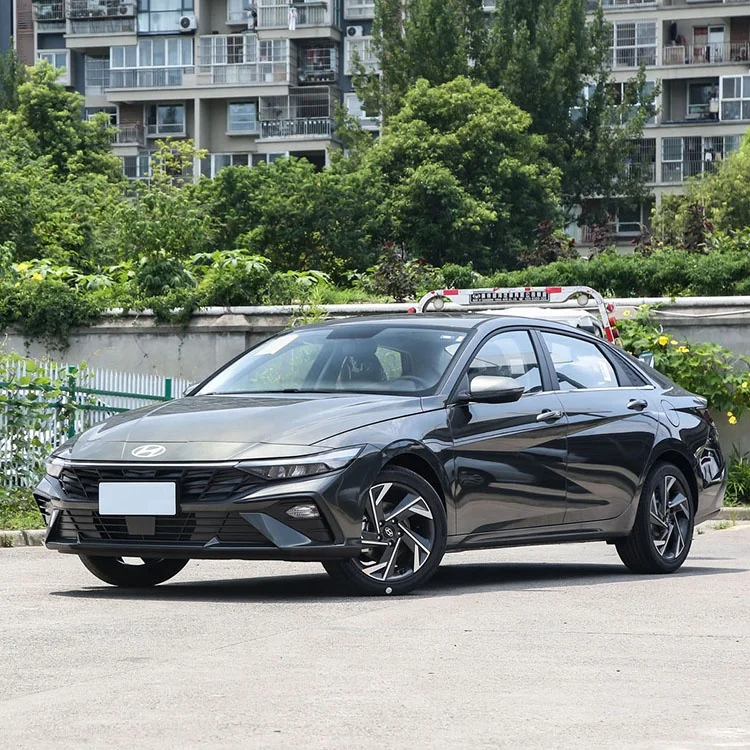 New Compact Fwd Hyundai Elantra Gasoline Sedan Car