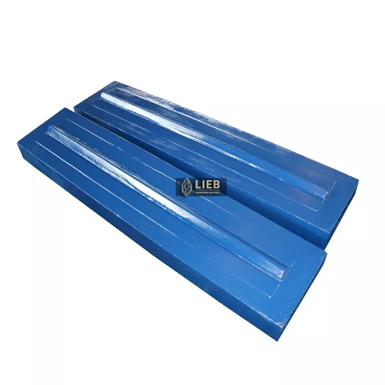 Reverse Impact Crusher Liner Impact Crusher Parts Impact Blow Bar For Mccloskey i44