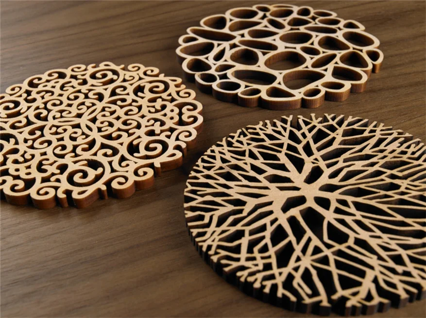Laser Cutting Bamboo Coffee Mug Coaster Custom Wooden Map Design Coaster Decoration