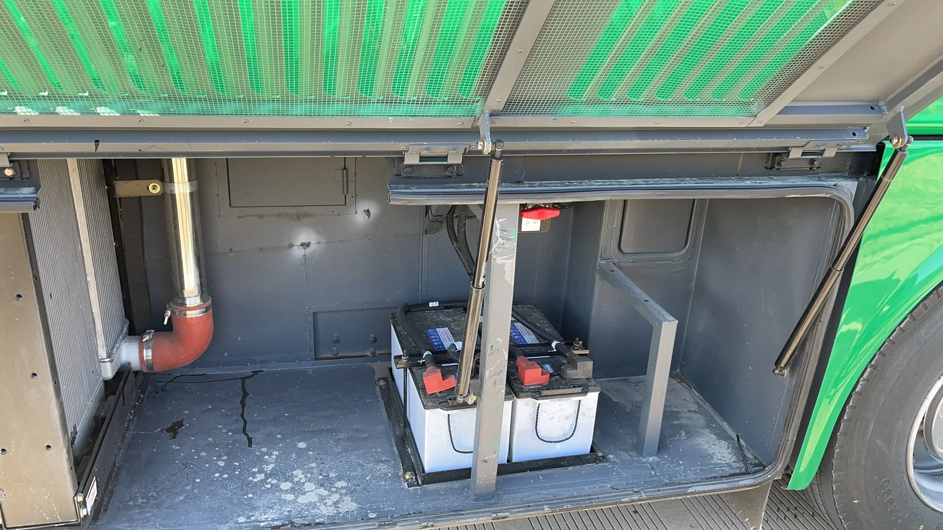 Superior Quality ANKAI 4X2 Passenger Car HFF6909K  37Seats Euro 5 Bus left hand drive