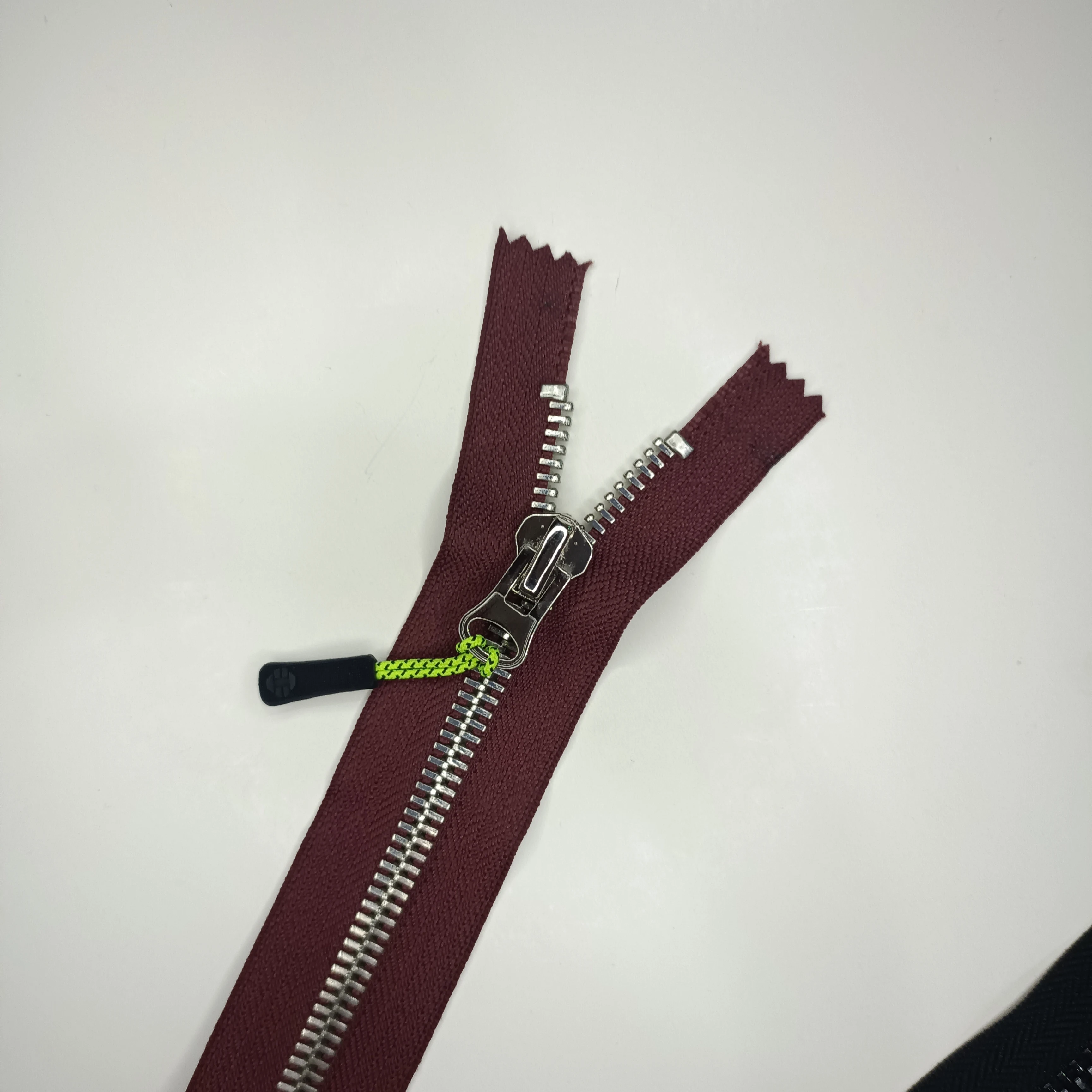 Unusual textured Zip Metal No10 plating Closed end big zippers with sliders for shoes Clothing bags Luggages