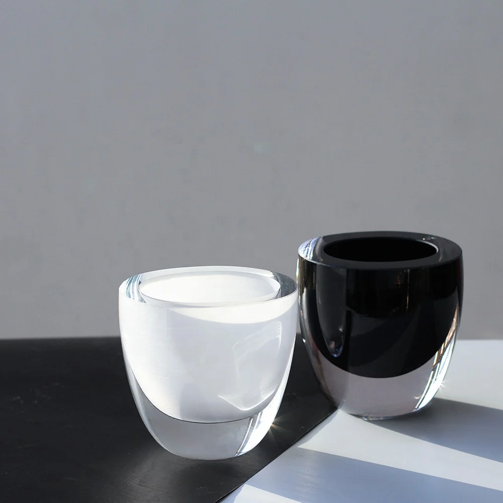 Bixuan Handmade Mouthblown Art Glass Vase Unique Bud Shape Design Home Table Decor Centerpieces High-end Heavy Small Glass Vases