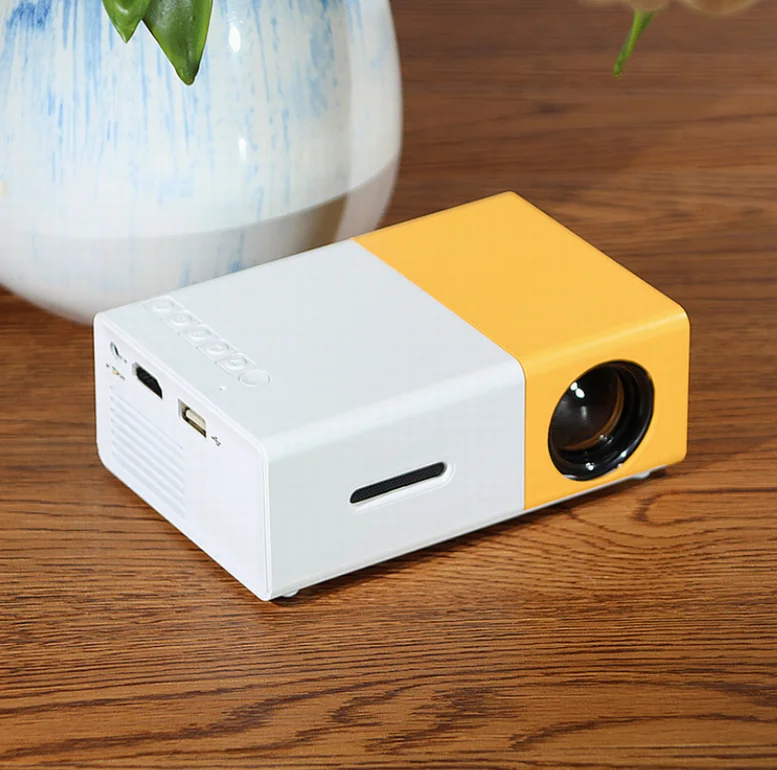 Hot Sale Outdoor Portable Mini Cinema 4k Projector 1080p Projector With Wifi Speaker Party Projector