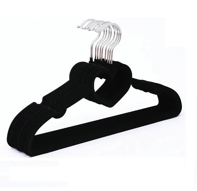 Free Sample Black Heart Design Non Slip Velvet Flocked Suit Clothes Hanger