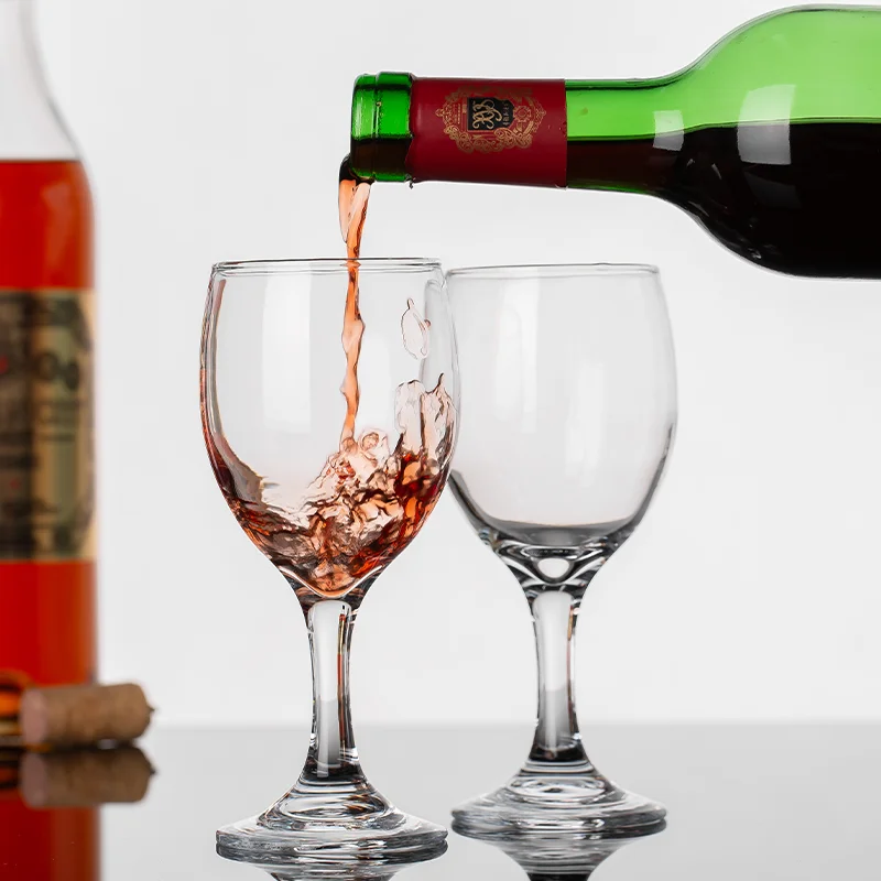 
Home Glassware Green Apple 190ml 6.4oz Soda Lime Small Creative Vintage Luxury Wine Glass 