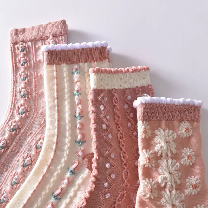 Retro Floral Embroidery Tube Socks Twist Thick Women Sweet Crew Socks For Women