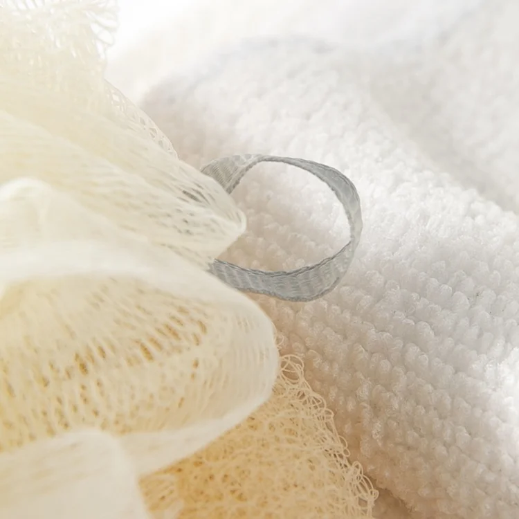 GLOWAY Elastic Hand Strap Design Double-Sided Mesh Pouf Exfoliating Bath Sponge For Both Massage And Body Cleaning