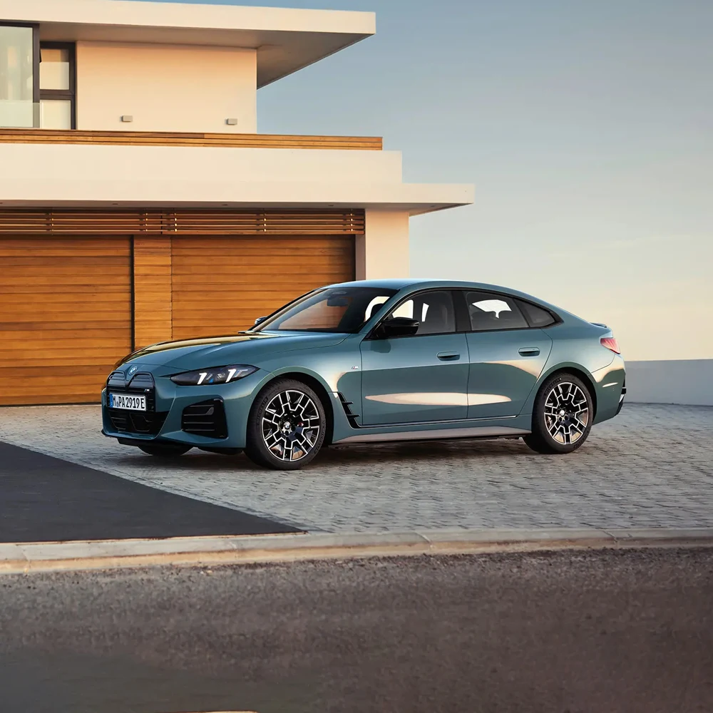 2023 Hot Sale BMW i4 eDrive 35L All-electric Four-door Sedan Rear-drive Vehicle with New Energies