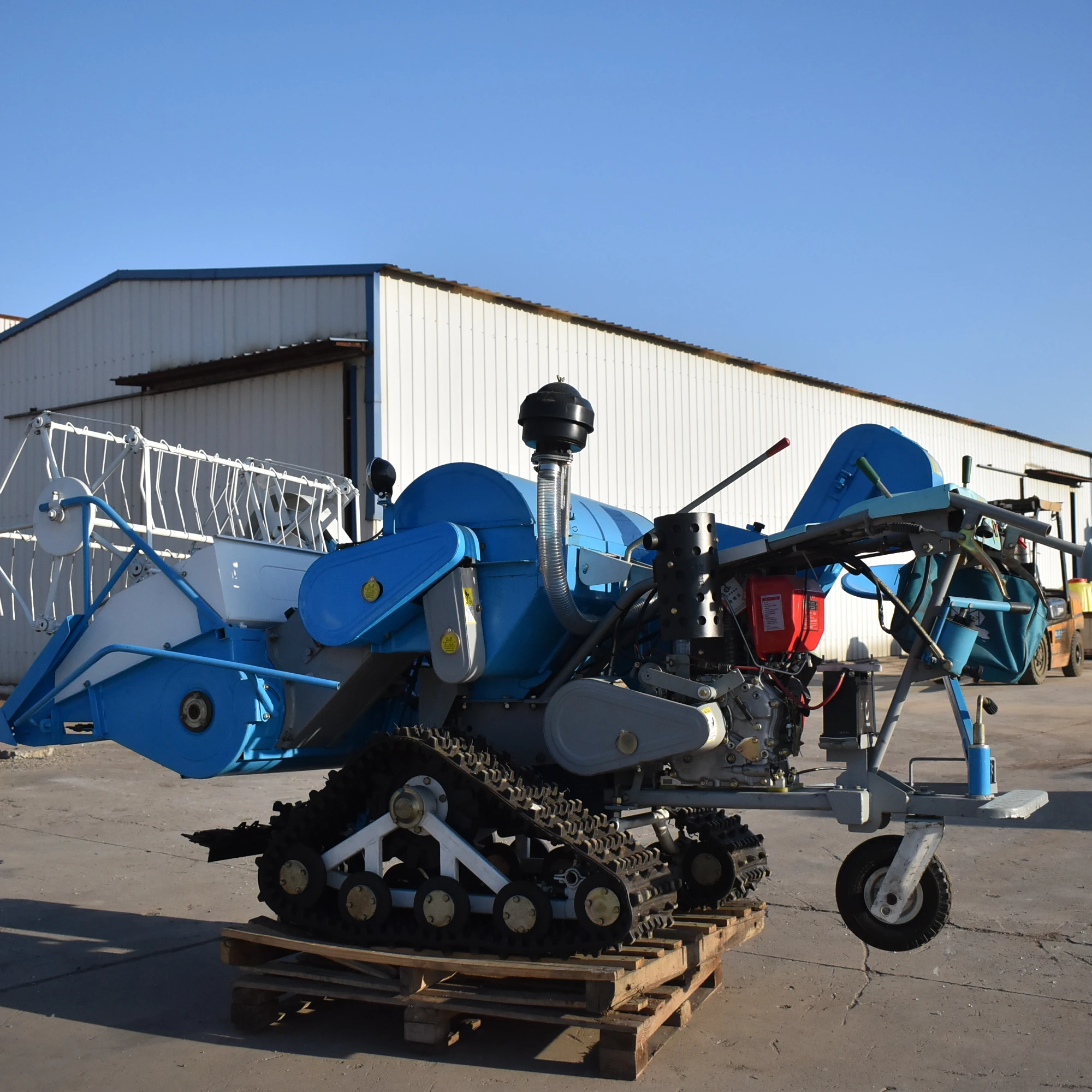 Самая последняя зерноуборочный есть в продаже