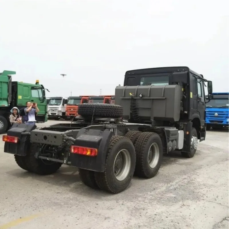 Right Hand Drive Sinotruk HOWO Used 6X4 Tractor Truck Prime Mover Truck Head
