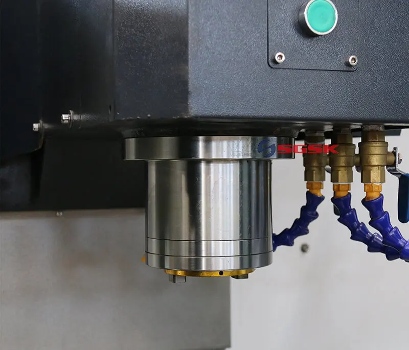 Фрезерный станок с ЧПУ 3 оси VMC650 фрезерный Вертикальный Станок с ЧПУ цена центра для Китая