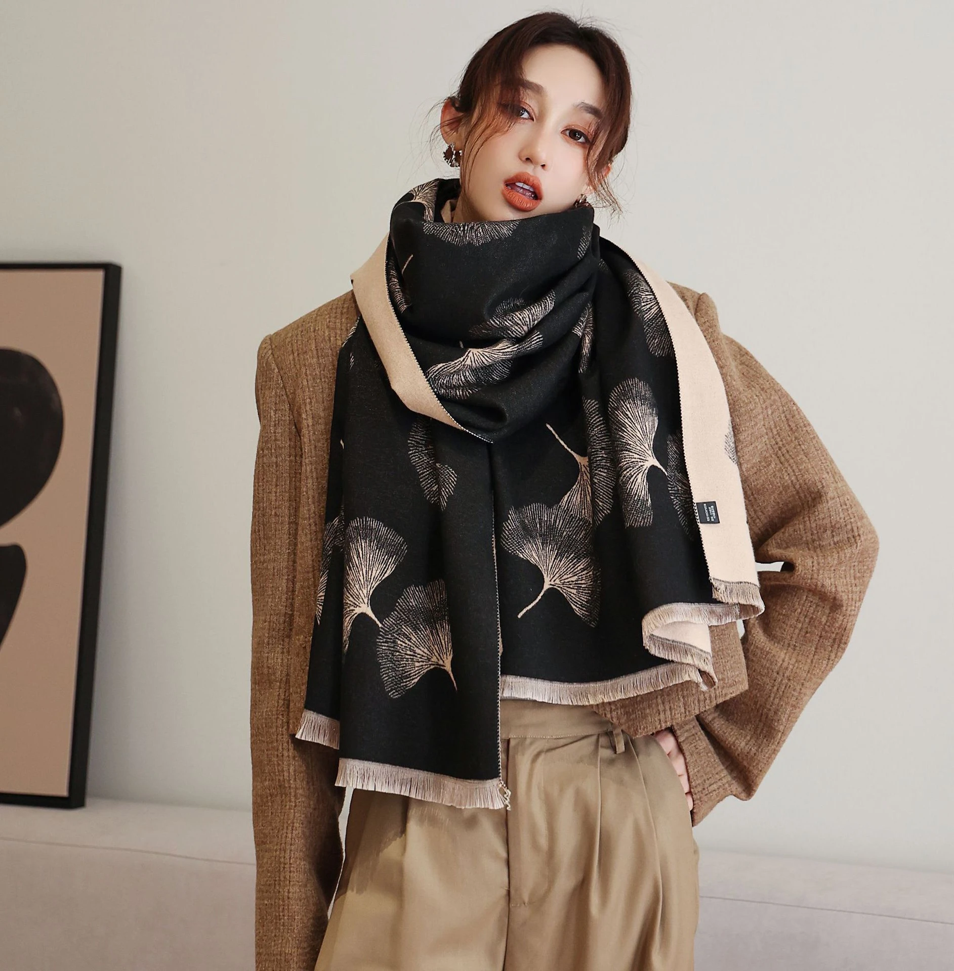 Elegant Plaid acrylic Cashmere Women scarves