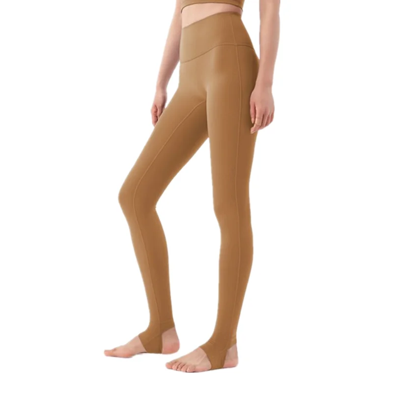 Skin Friendly Fitness Girls Yoga Legging Unique Design On The Foot Buttock Running Leggings Dance For Female