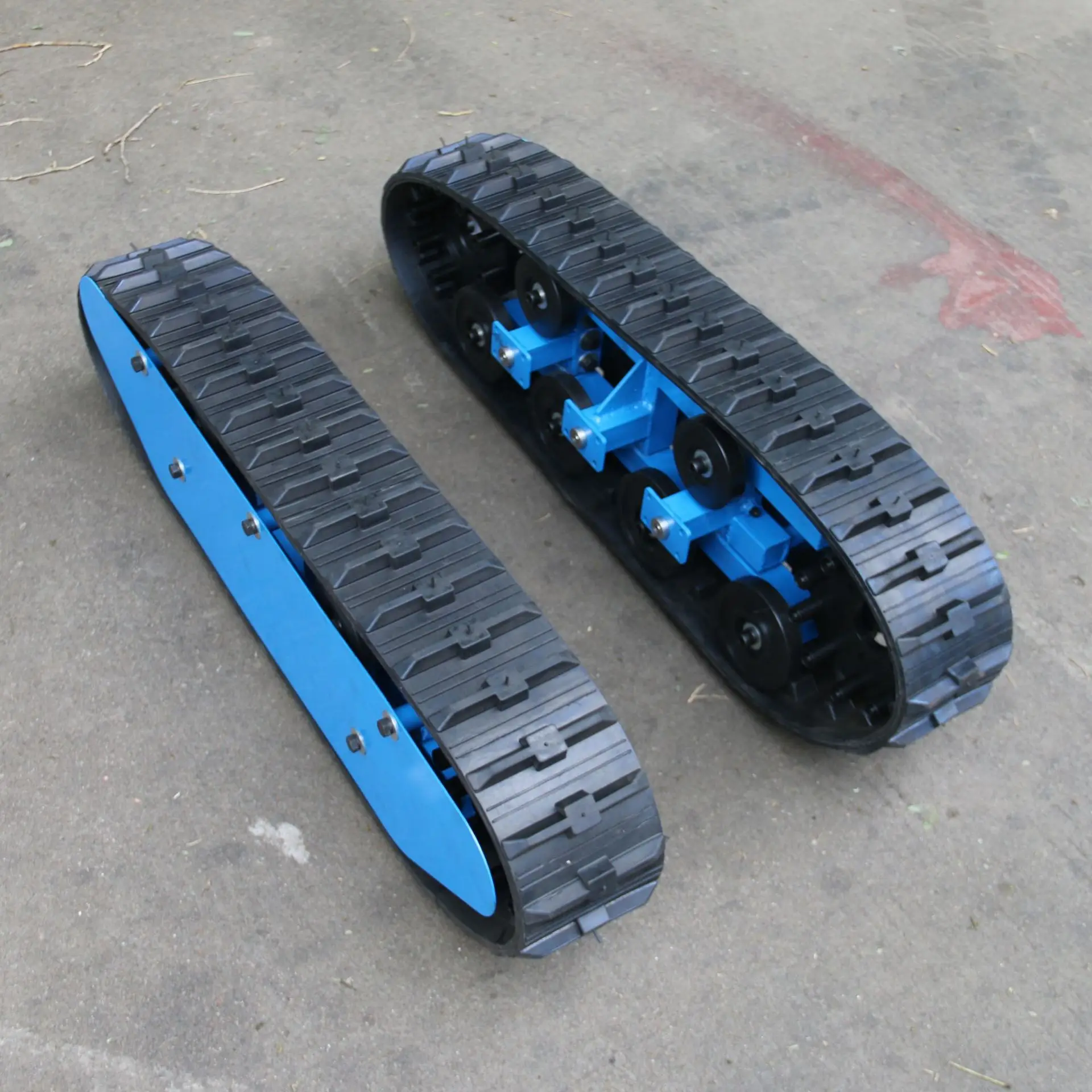 New low price Customization Remote control rubber track undercarriage mobile robot chassis Construction machinery parts