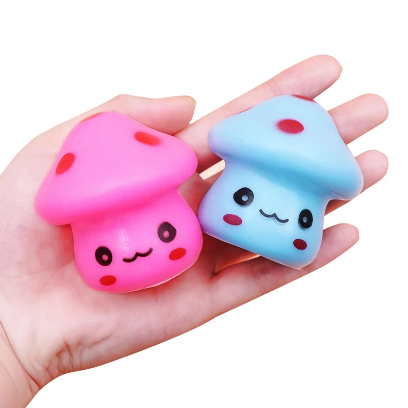 2021 Hot Sale LED mushroom Night Light Home Bedroom Desktop LED Night Light Decoration Bedside Lamp