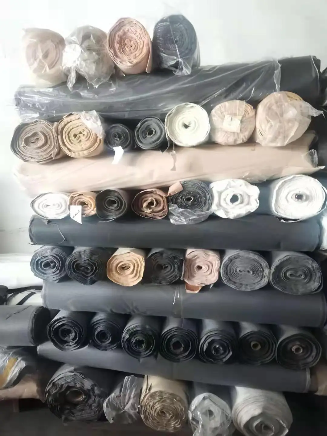 HIgh Quality Hot Selling A Grade Pu Shoe Lining Leather Stocklot