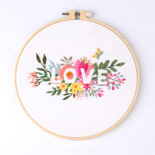 New arrival DIY love Pattern Embroidery Set Needlework  Printed Beginner Embroidery Round Cross Stitch Kit Sewing Craft Kit