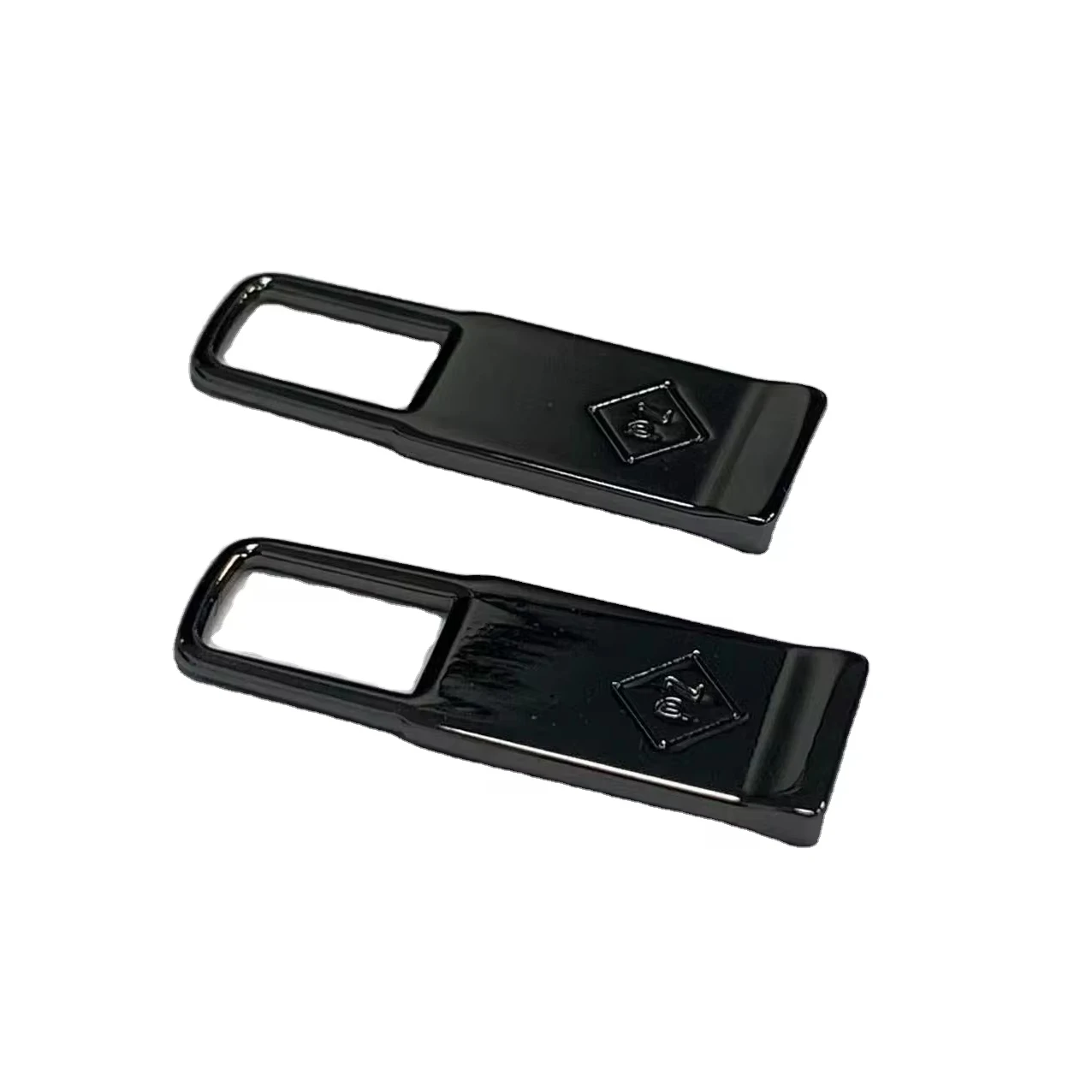 Fashion engraved brand logo zipper puller custom metal zip pull slider for handbags