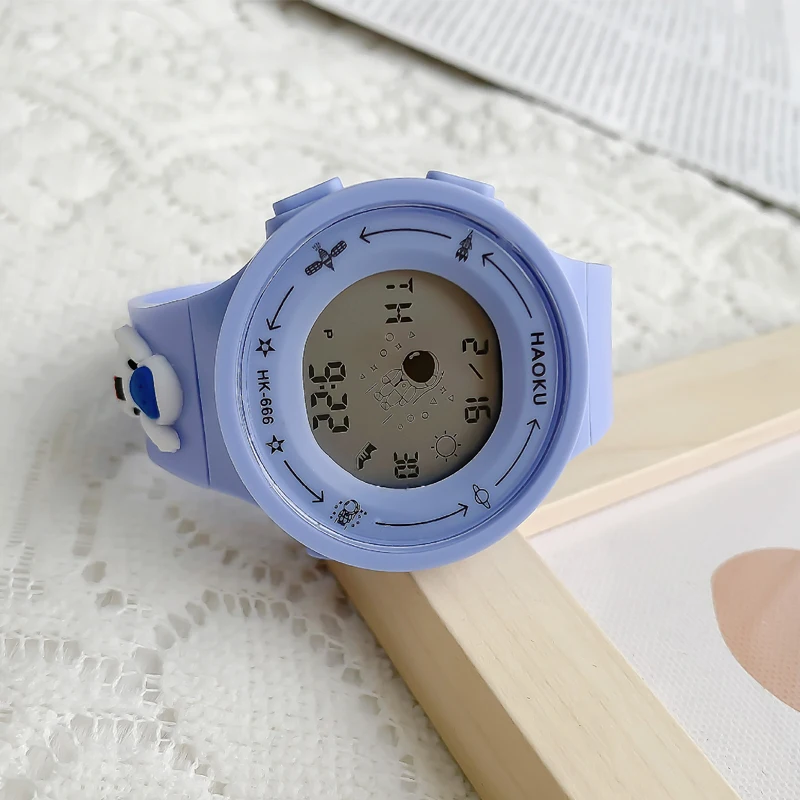 3D Astronaut Waterproof Watch Astronaut Fashion Sports Watch Silicone multifunctional student child rotary watch
