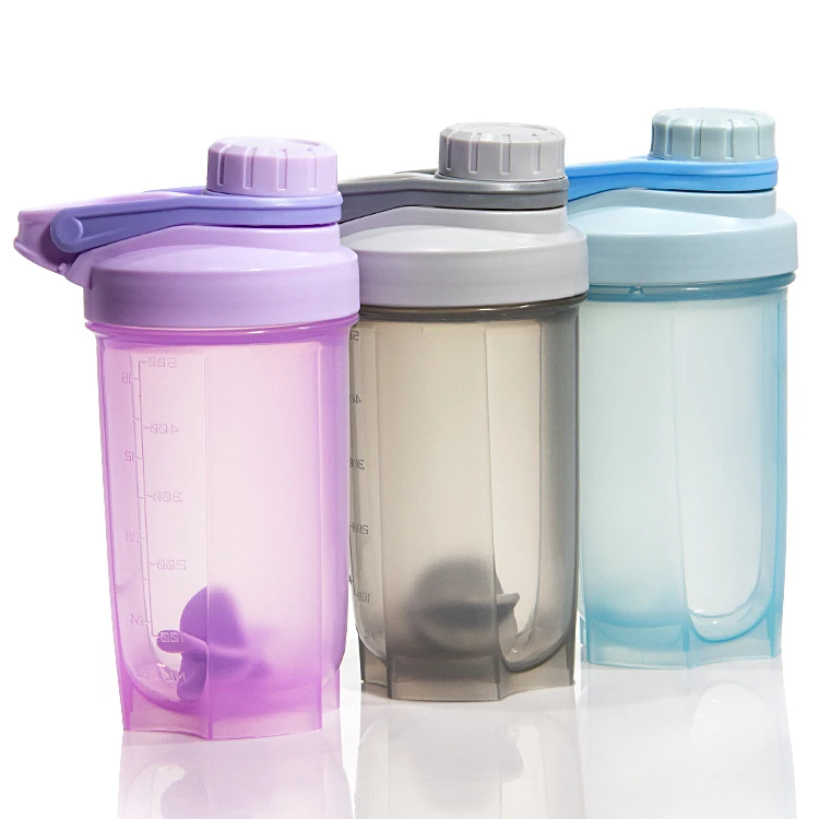 Wholesale 16oz 20oz Portable Plastic Sport Water Bottle Gym Protein Shaker Bottle With Mixing Ball