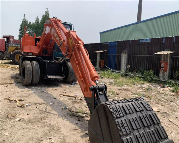 japan original engine and spare parts cheap used hitachi ex100wd/ Hitachi used wheel excavator EX100WD with superior performance