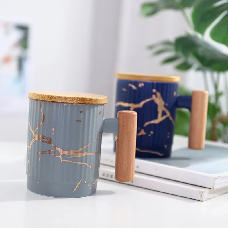 
personalized ceramic mug wholesale customized porcelain tea mug with wooden handle and Infuser tea ceramic coffee cup with lid 