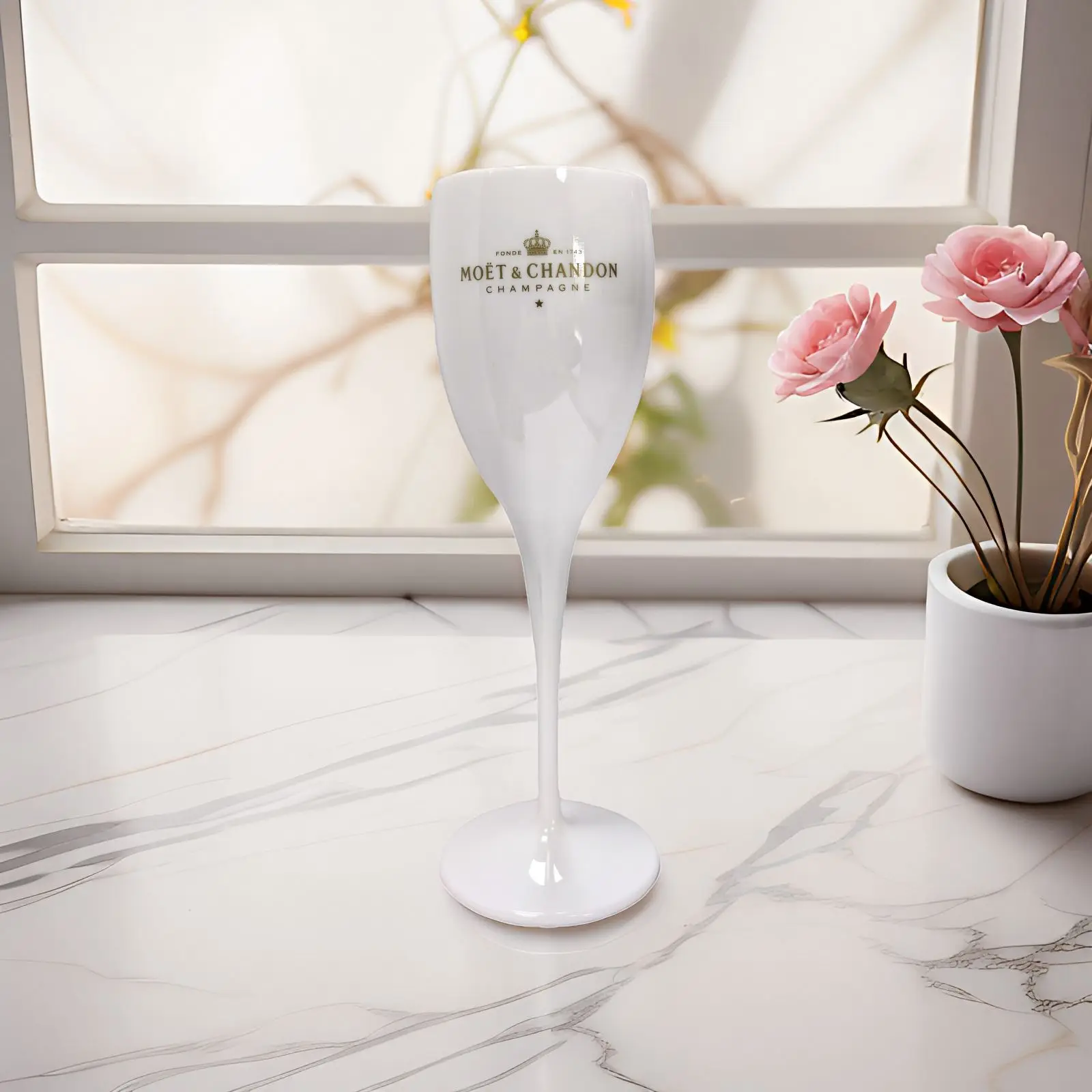 Customized Logo Colored Plastic Champagne Glass Party Acrylic Wine Glass Unbreakable Drinkware Polycarbonate Flutes Wine Cup