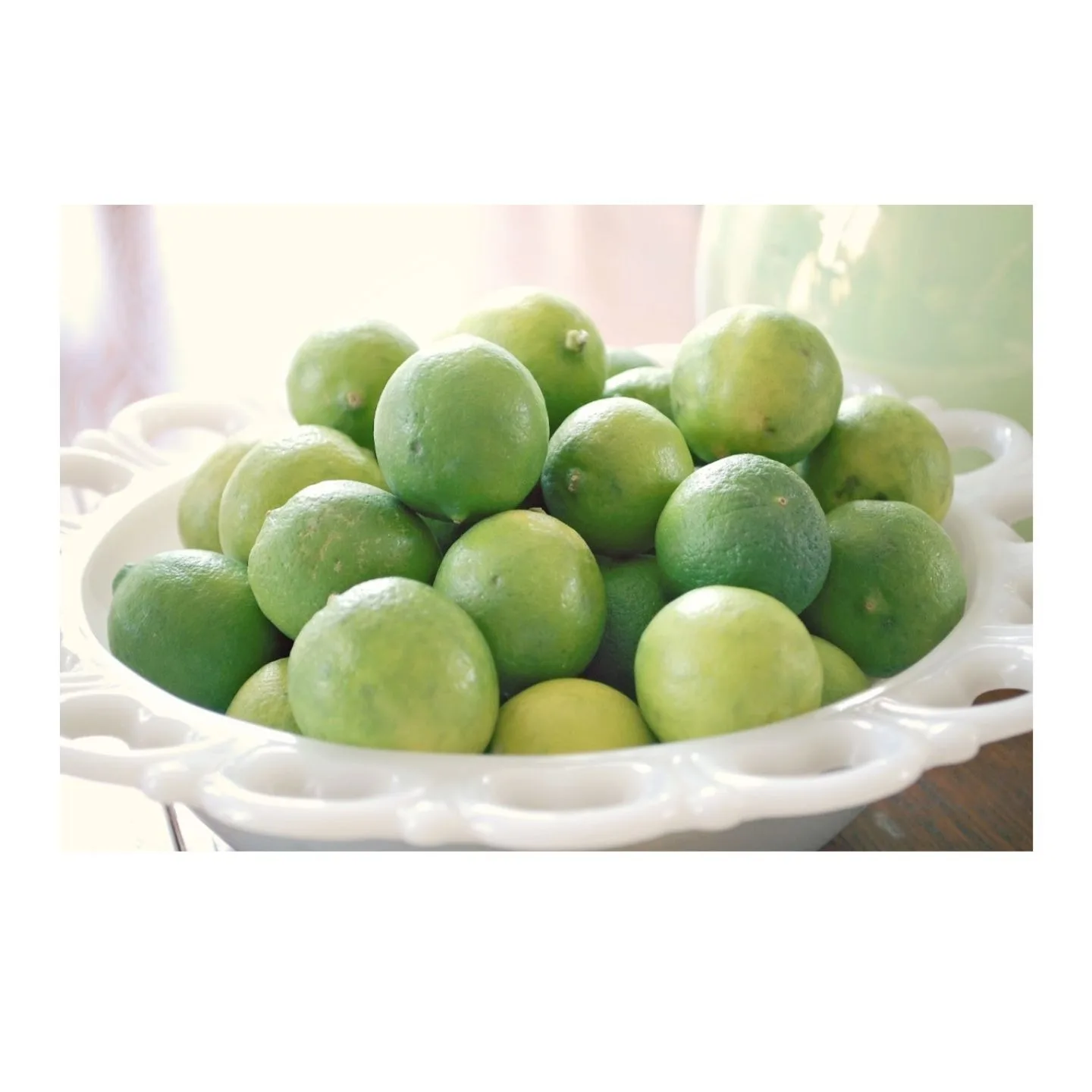 Direct Exporter Fresh Lemon Citrus Seedless Lime Fruit Color Green 100% Citrus Lime Fruit for Sale
