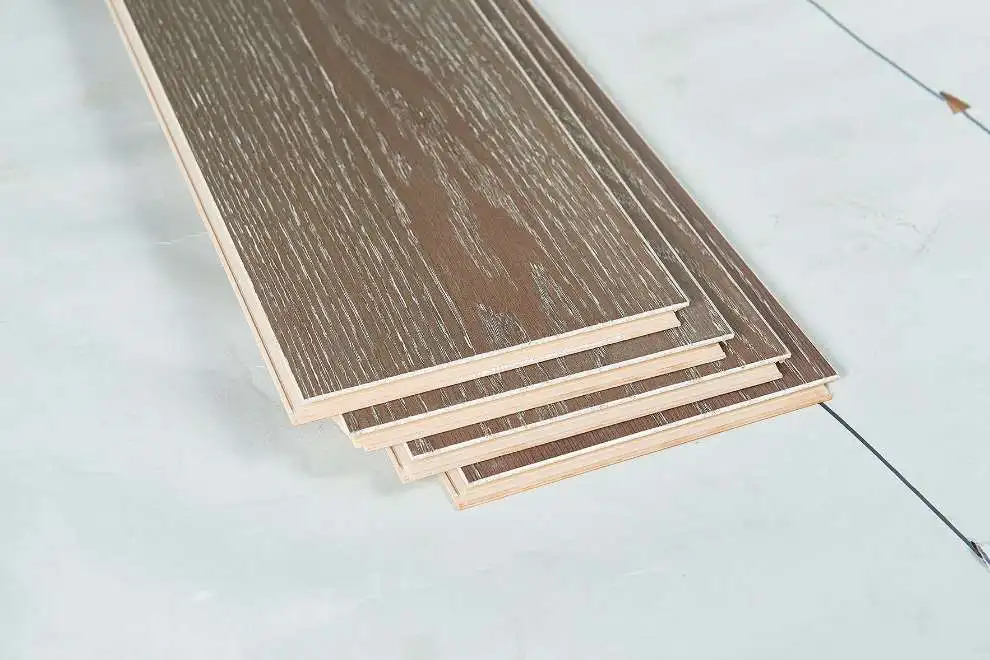 high quality click system pvc vinyl floor tile