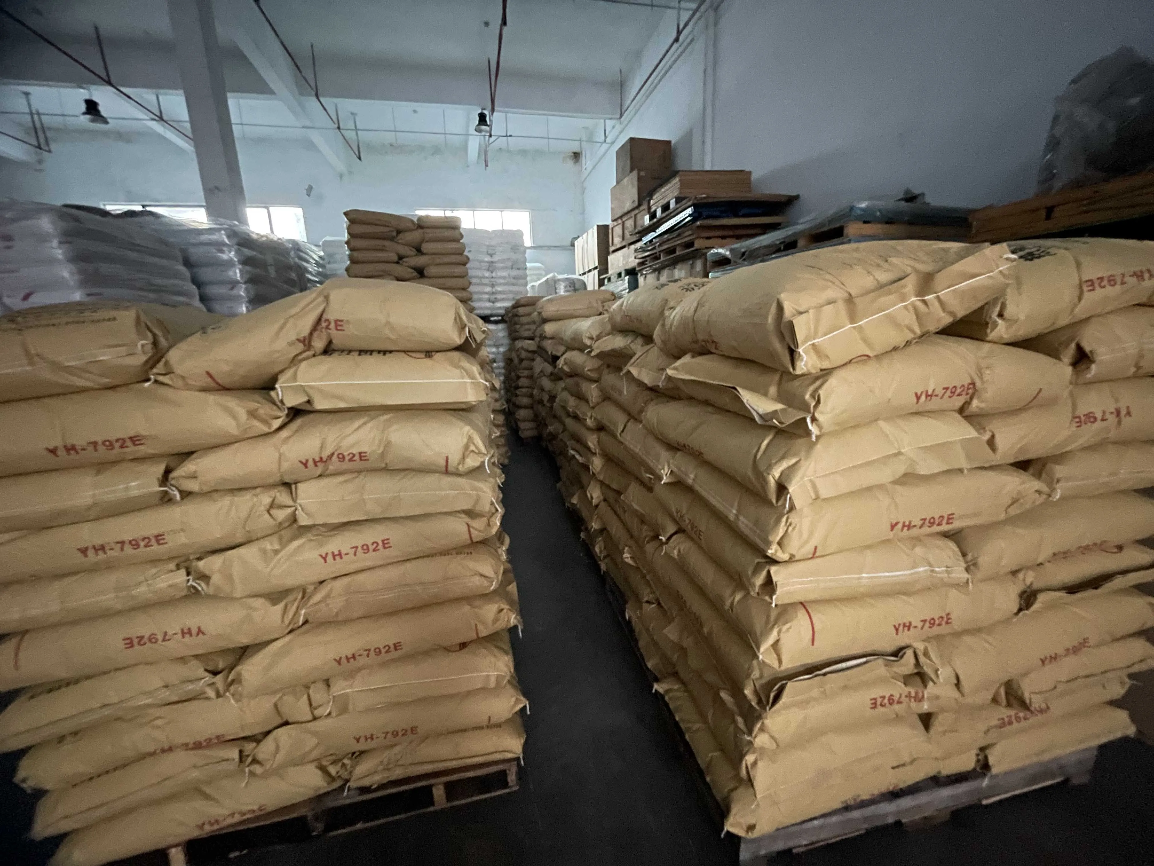 Sinopec SBS directly sells thermoplastic styrene-butadiene rubber YH-796E for resin modifier