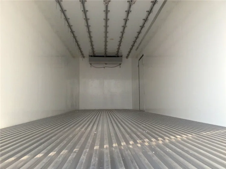 China factory produced frozen food transport vehicle fish freezer 5 tons refrigerated truck