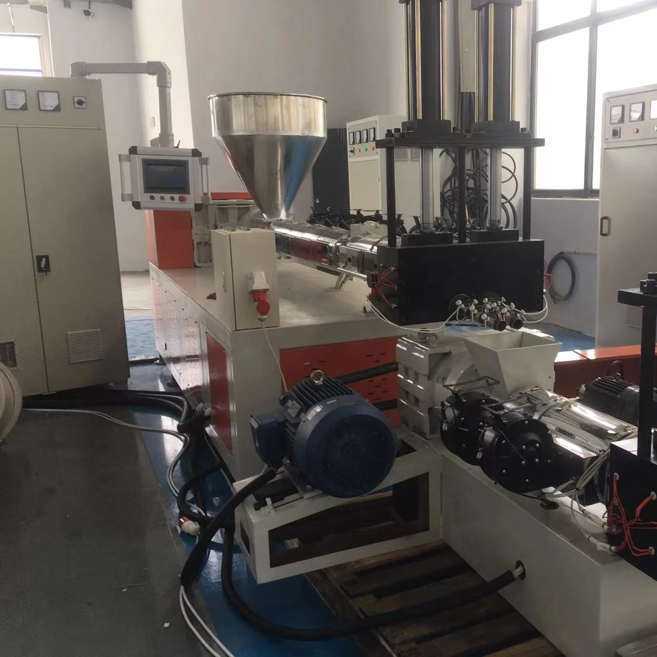 PA/PE/HDPE/PP/ldpe/lldpe granulator/pelletizer/extruder