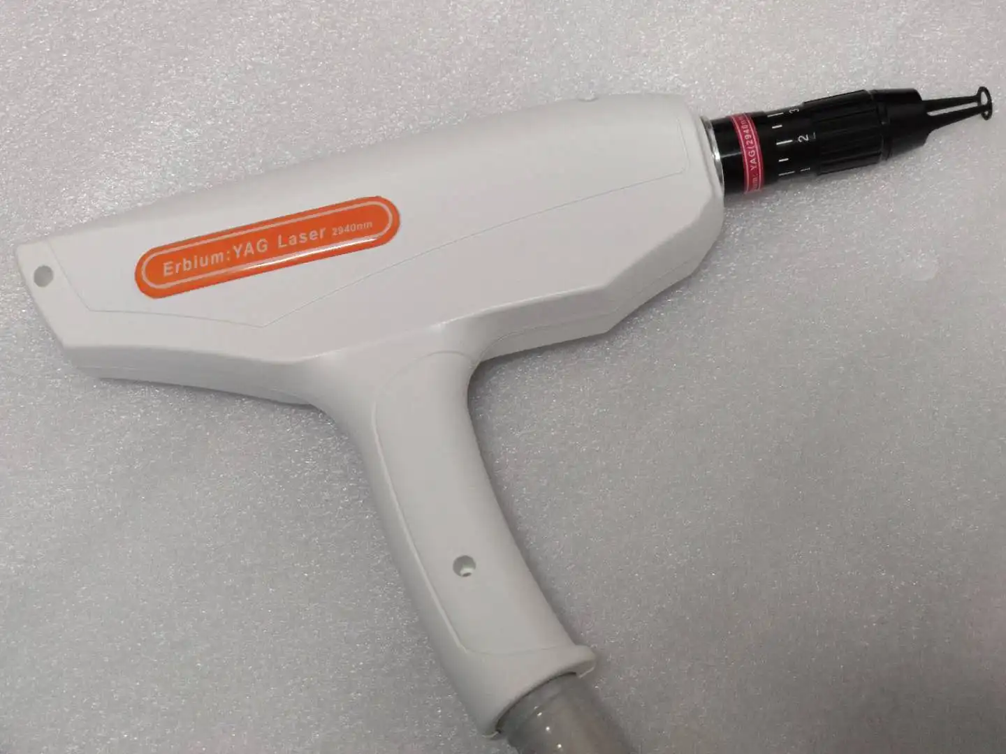 Fractional CO2 Erbium: yag laser system