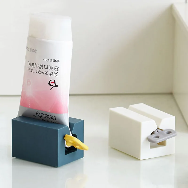 2023 Home Factory Directly Wholesale Rolling Rotate toothpaste tube squeezer Facial Cleanser Hand